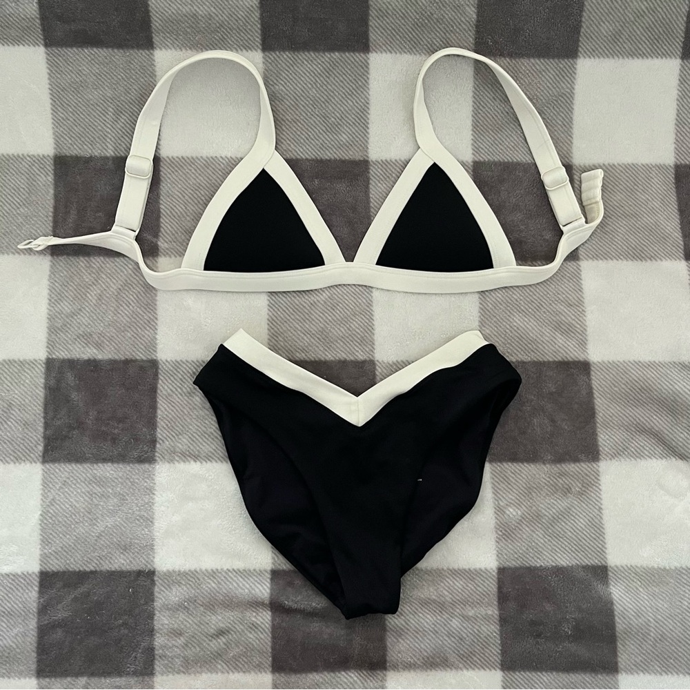 Oneone Swimwear Black/White Bikini